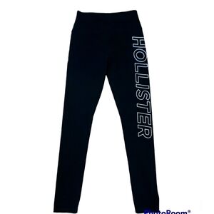 Hollister Ultra High Rise Black Leggings~Woman Size S~